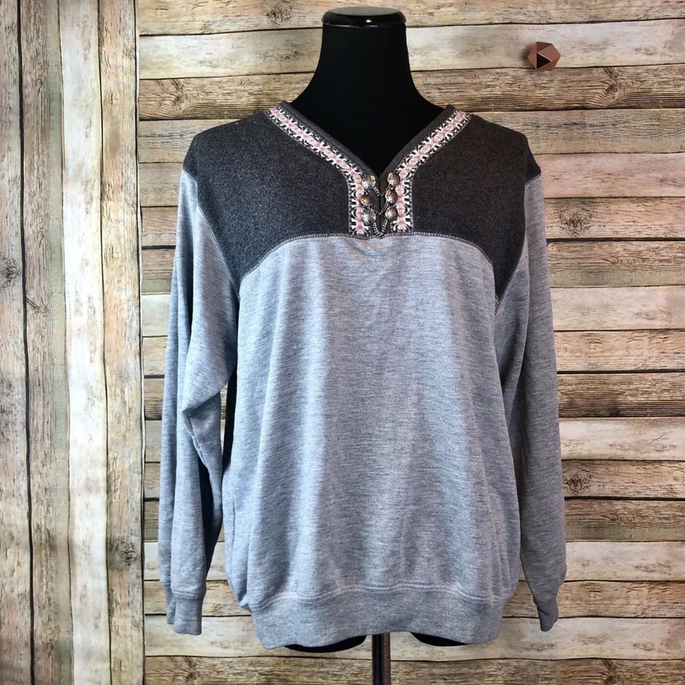 B Blast Women's Sweatshirt Medium VTG